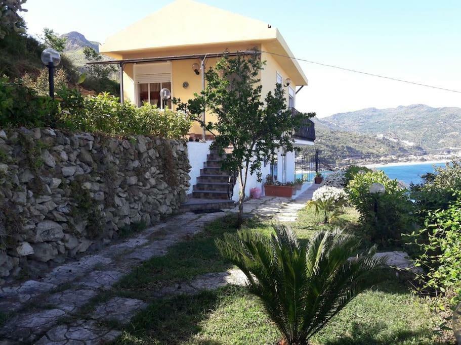 Blue Mood Villa *